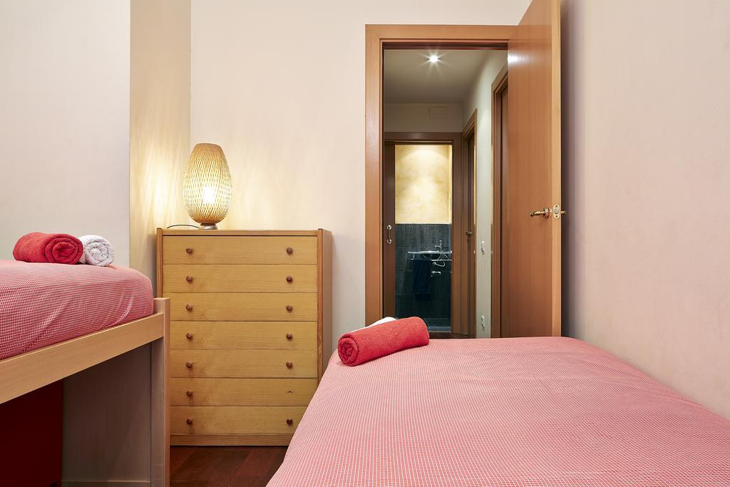 Olles Apartment Barcelona Exterior photo