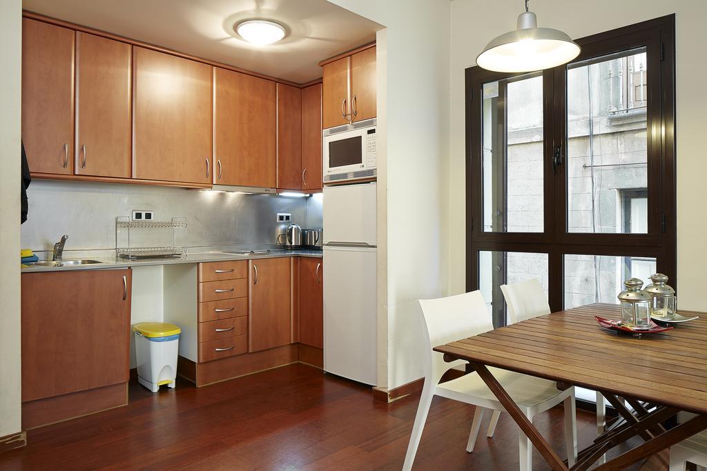 Olles Apartment Barcelona Exterior photo